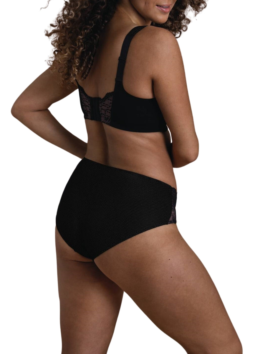 Orely Brief
