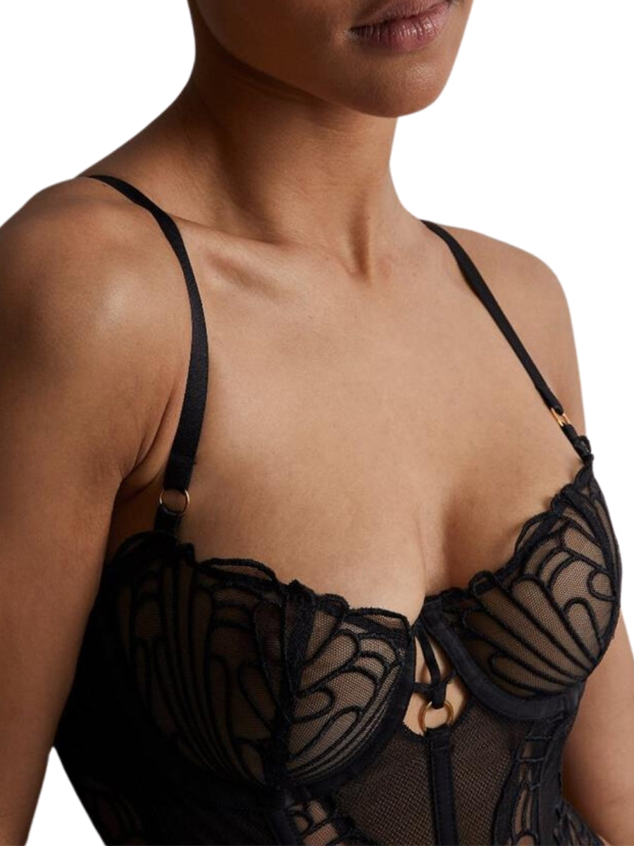 L'Indomptable Guepiere - Afterdark