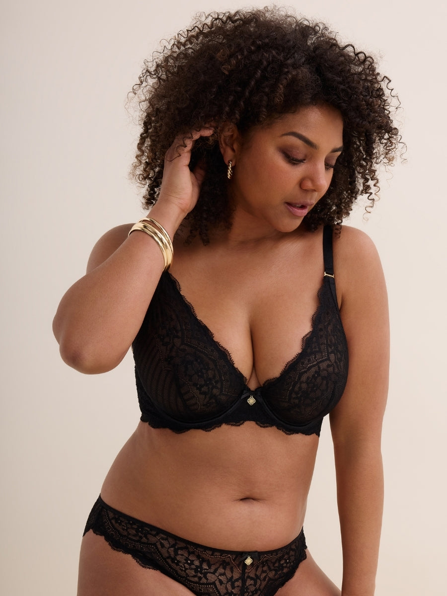 Love Vertigo Triangle Plunge Bra - Black