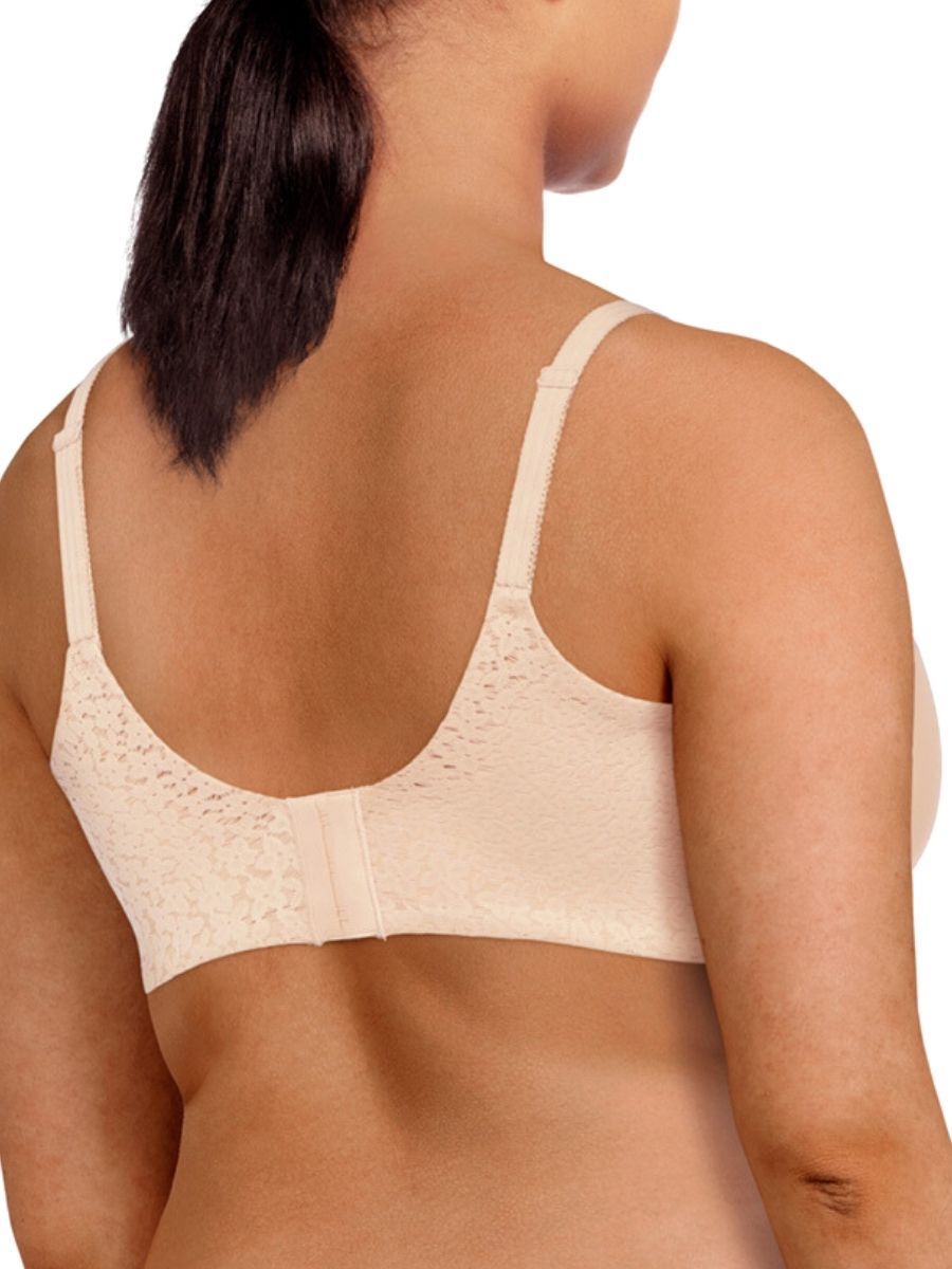 chantelle easy feel norah very covering spacer bra
