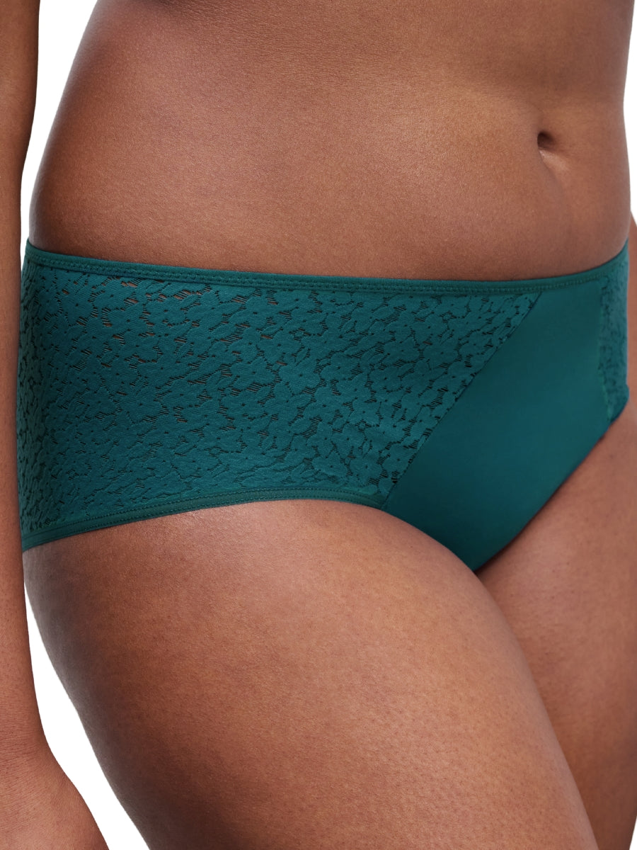 Easy Feel Norah Hipster Shorty