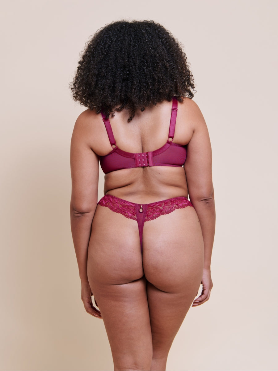 Boost Sweetheart Thong