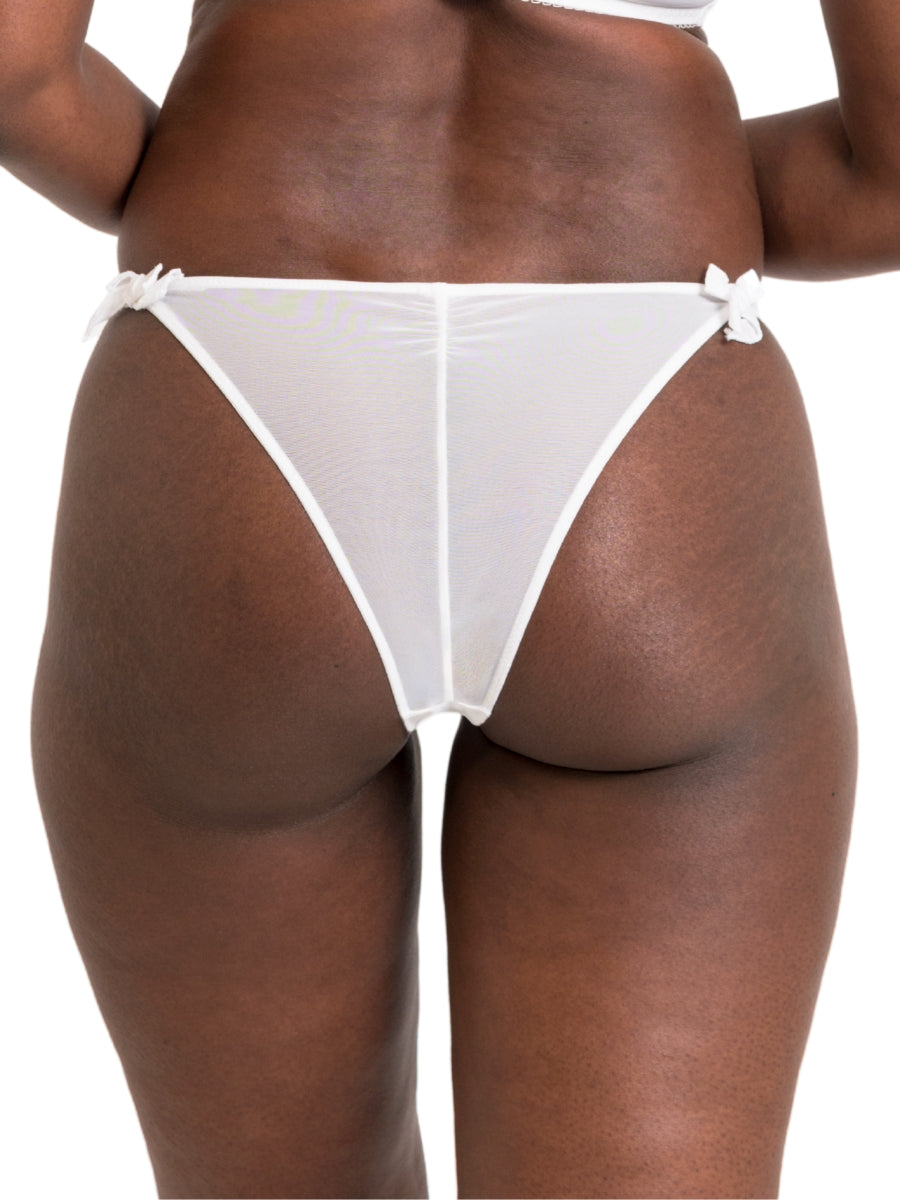 Flora Tanga