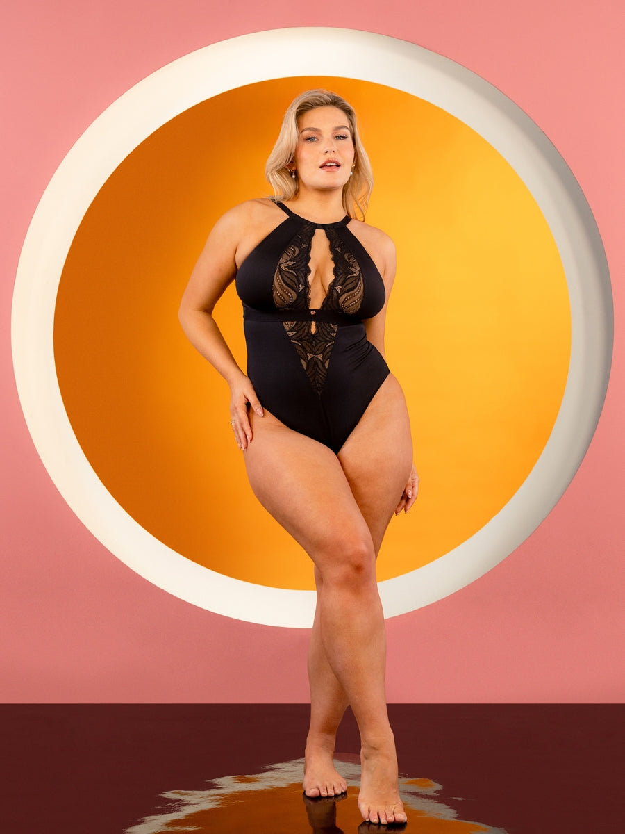 Indulgence Bodysuit - Black/Latte