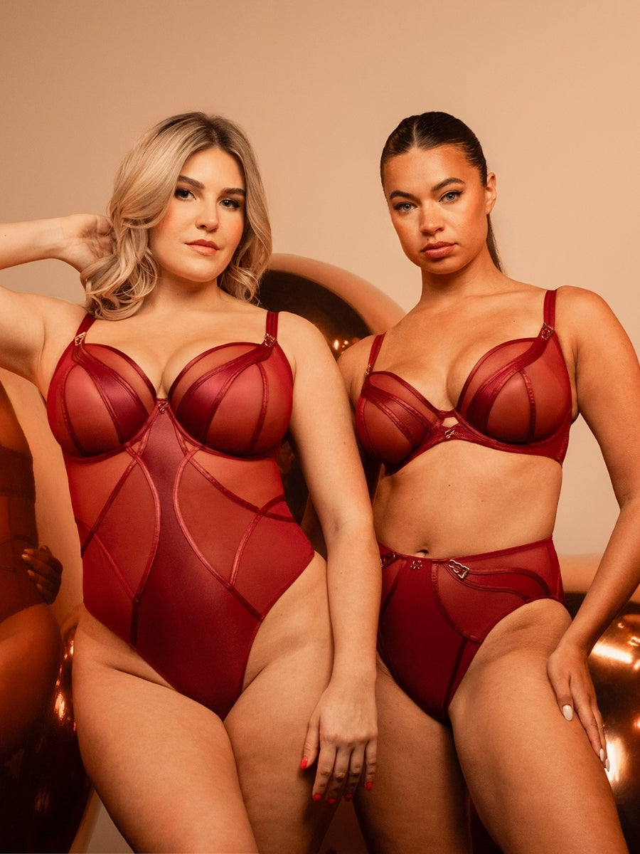 Suspense Plunge Bra - Sangria