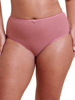 Victory Short