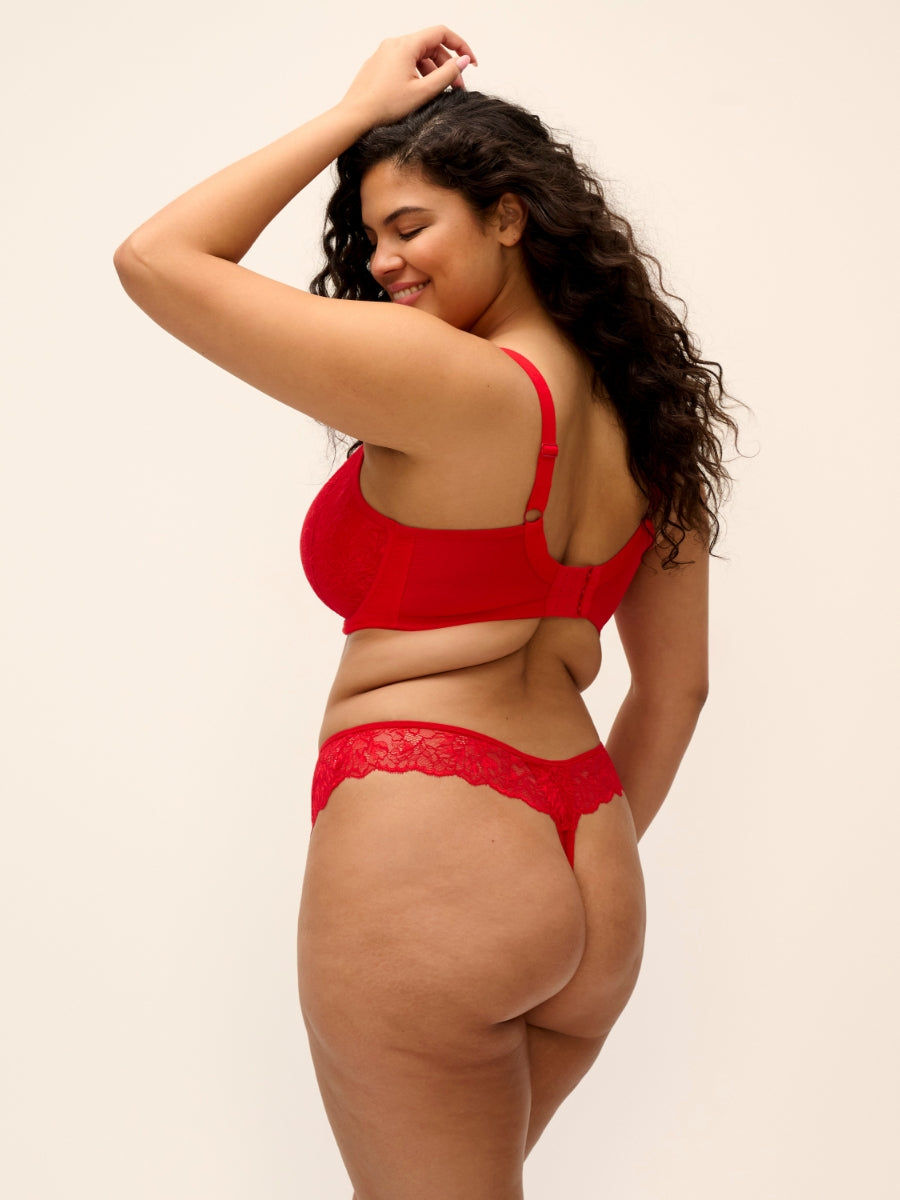 Brianna Thong