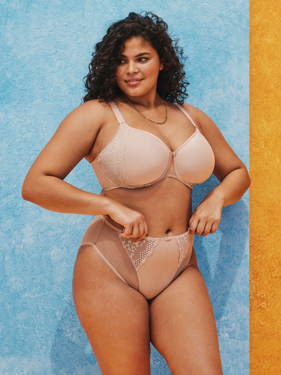 Charley Moulded Spacer Bra - Fawn