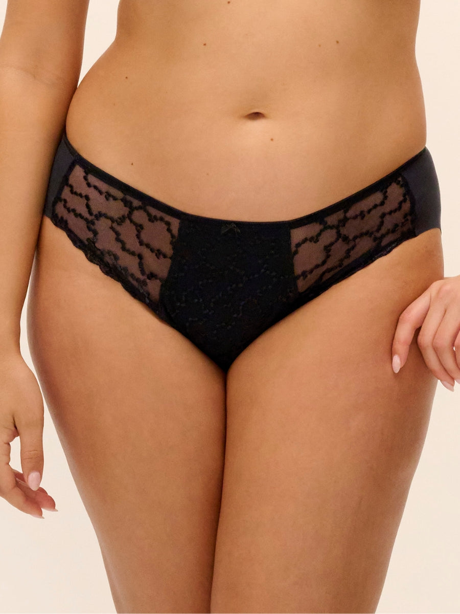 Ana Brief