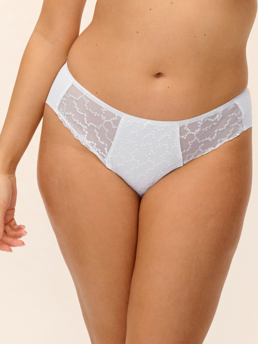 Ana Brief