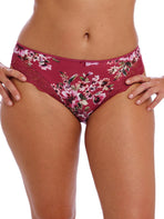 Lucia Brief