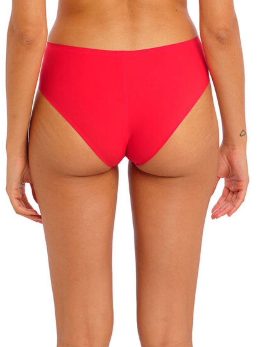 freya undetected brazilian