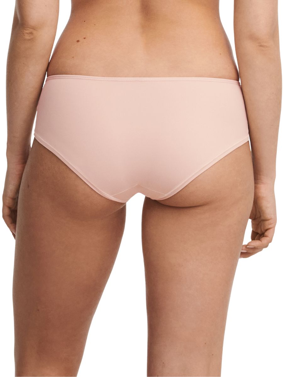 chantelle-norah-chic-covering-shorty