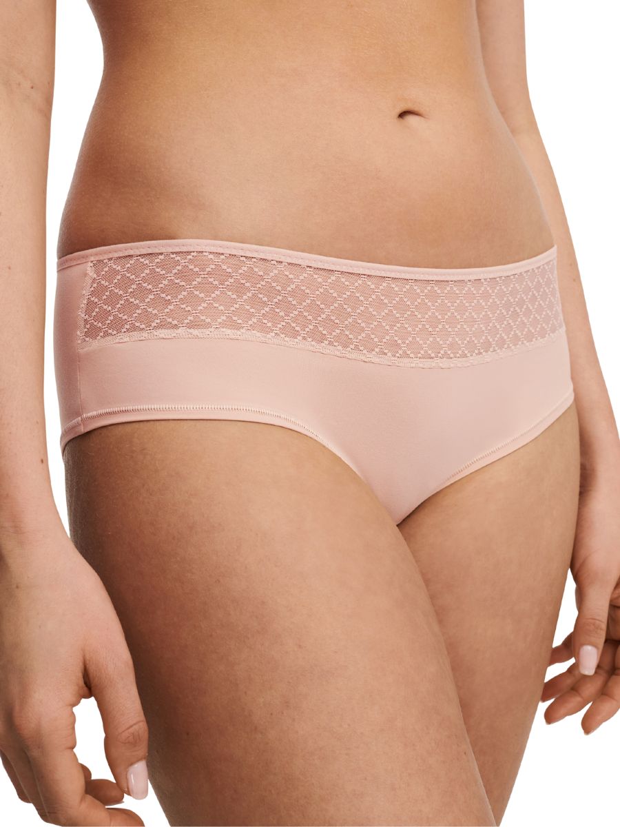 chantelle-norah-chic-covering-shorty