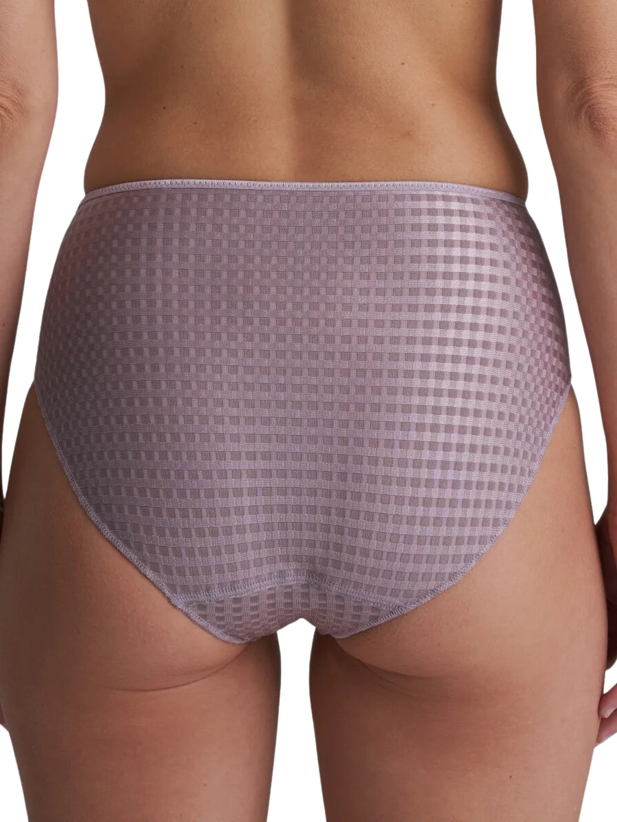 Avero Full Brief