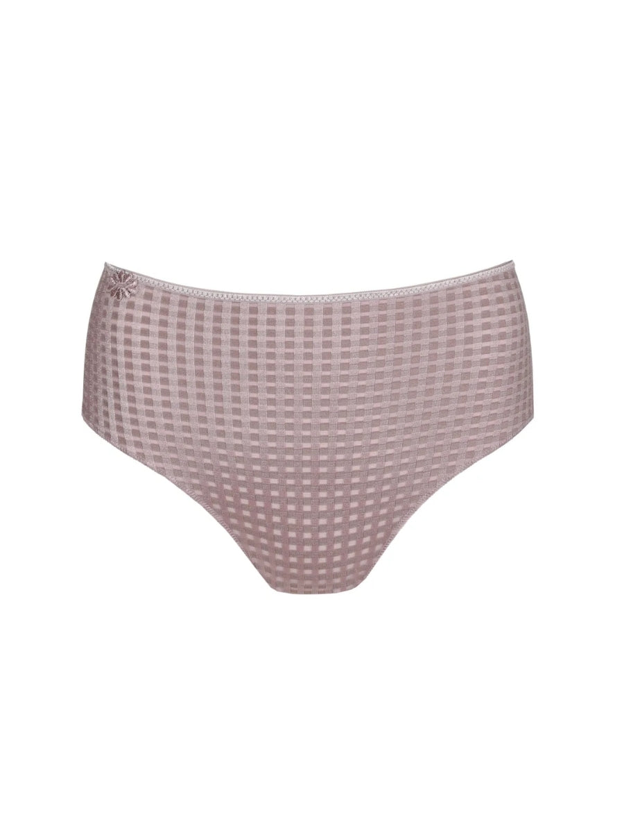 Avero Full Brief