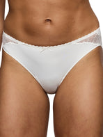 Azelie Rio Brief