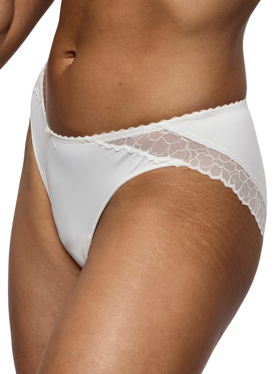 Azelie Rio Brief