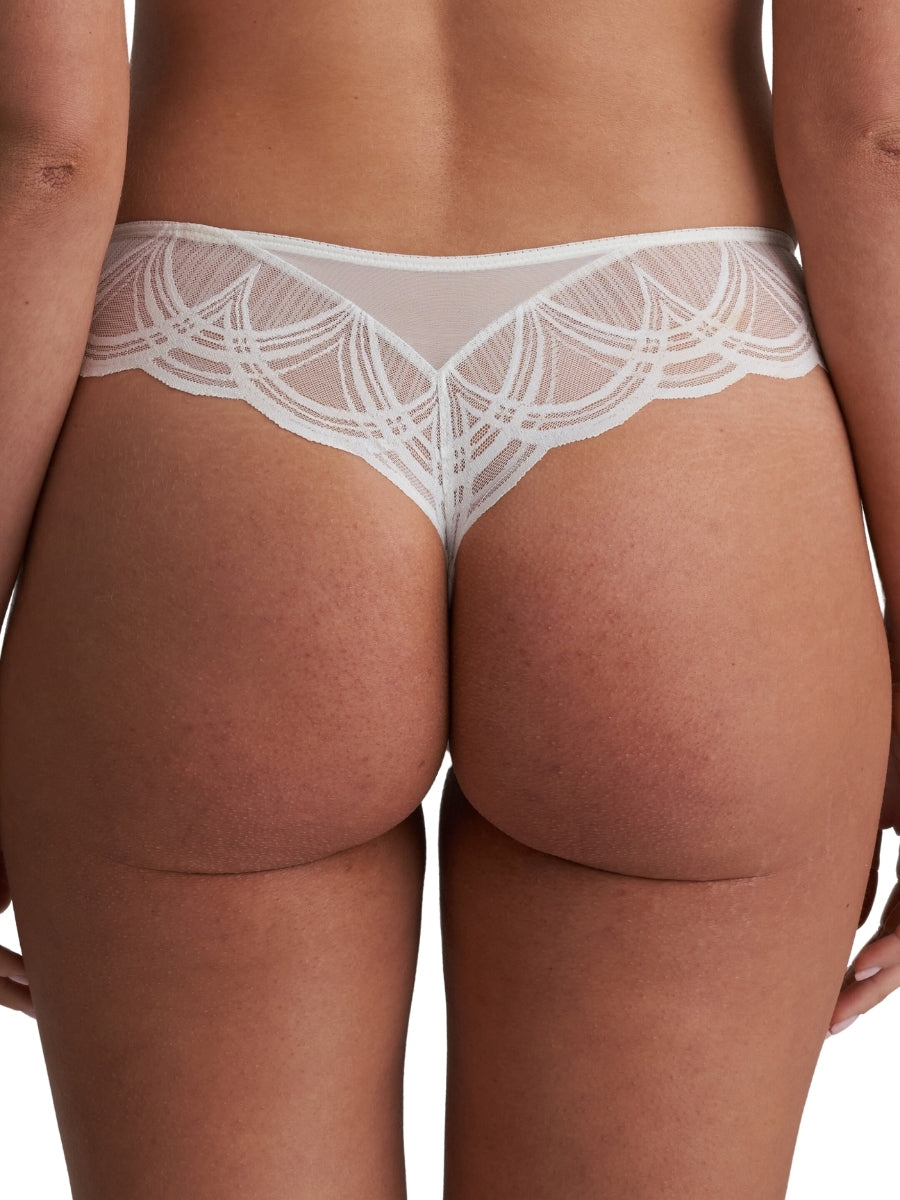 Cathia Thong