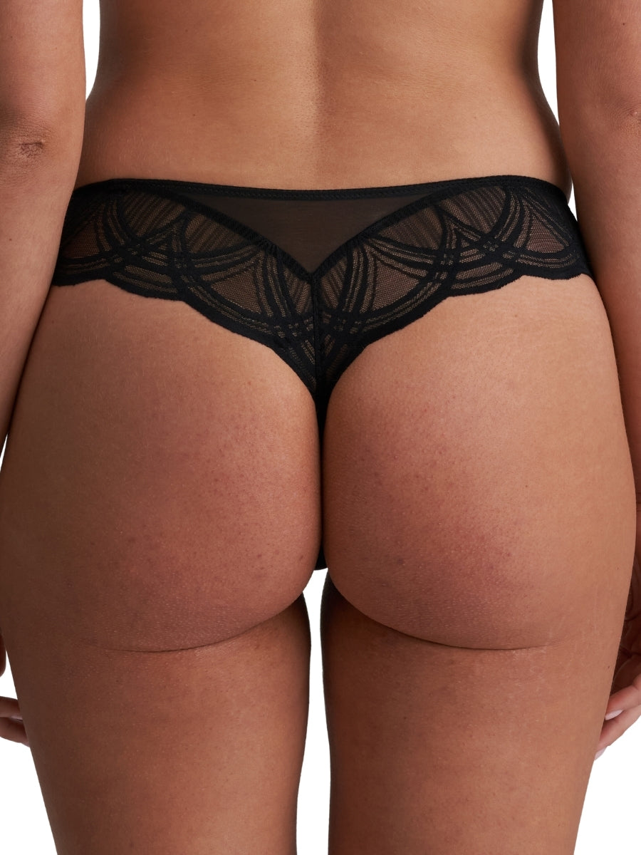 Cathia Thong