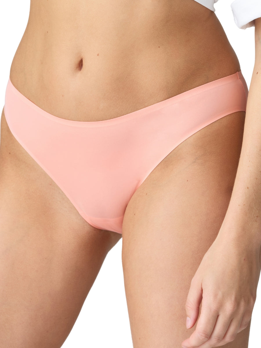 Colour Studio Rio Brief