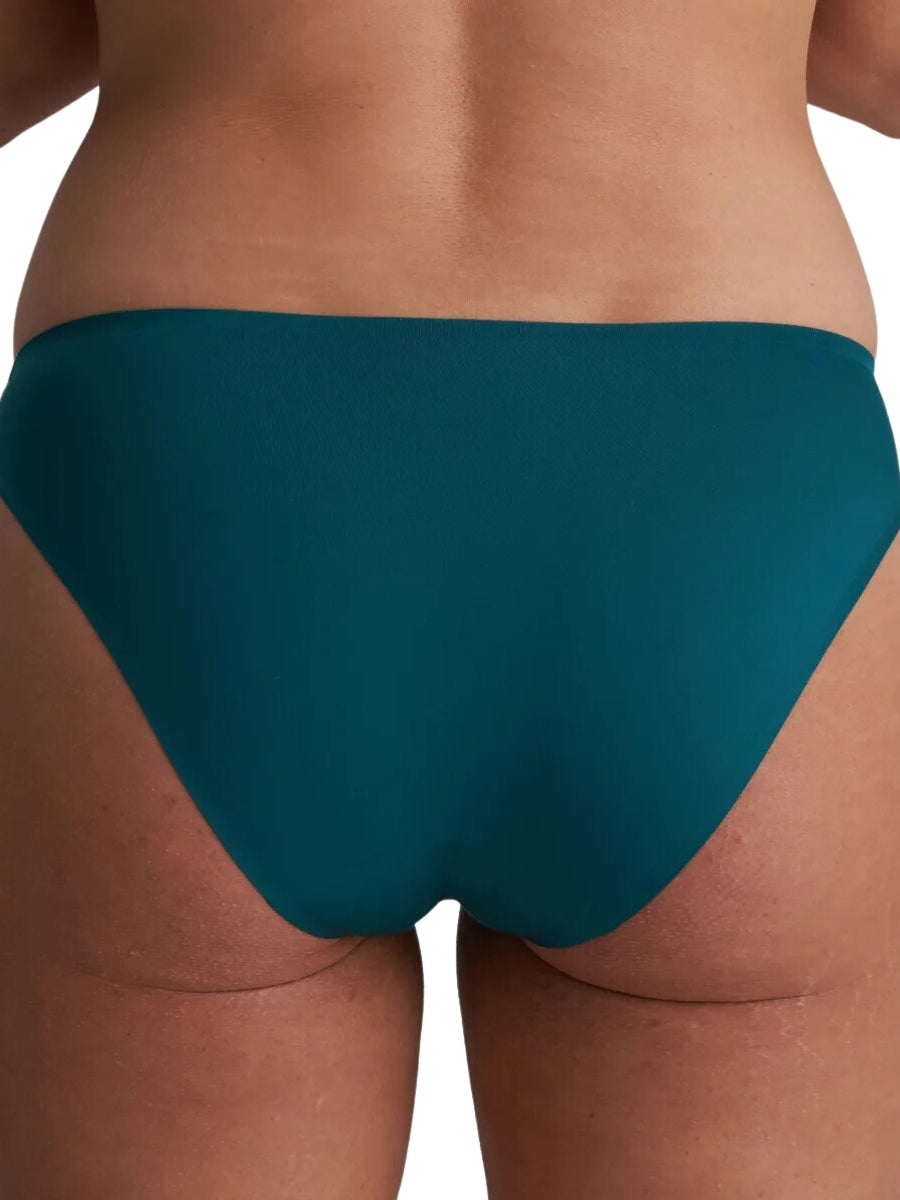 Colour Studio Rio Brief