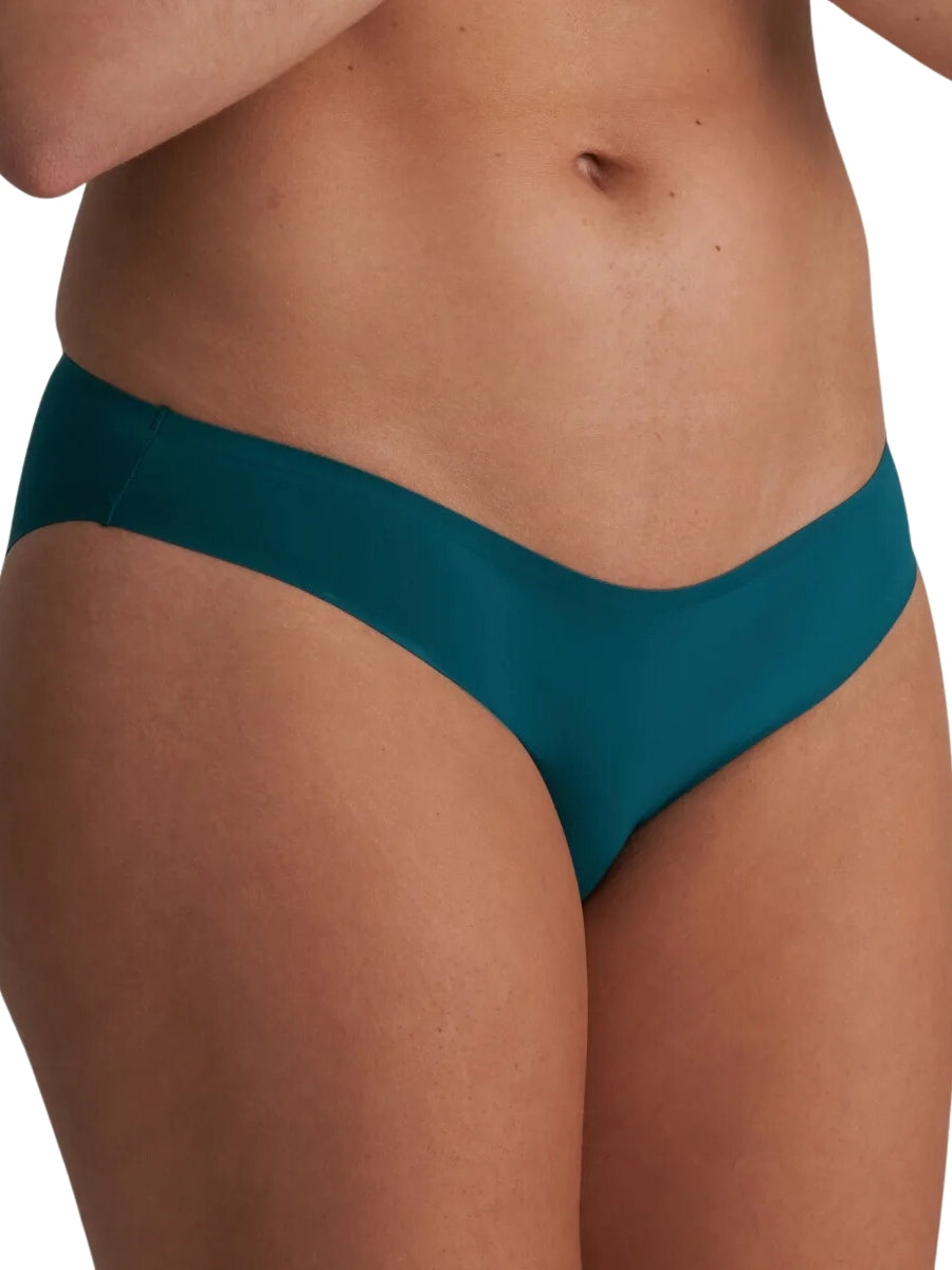 Colour Studio Rio Brief