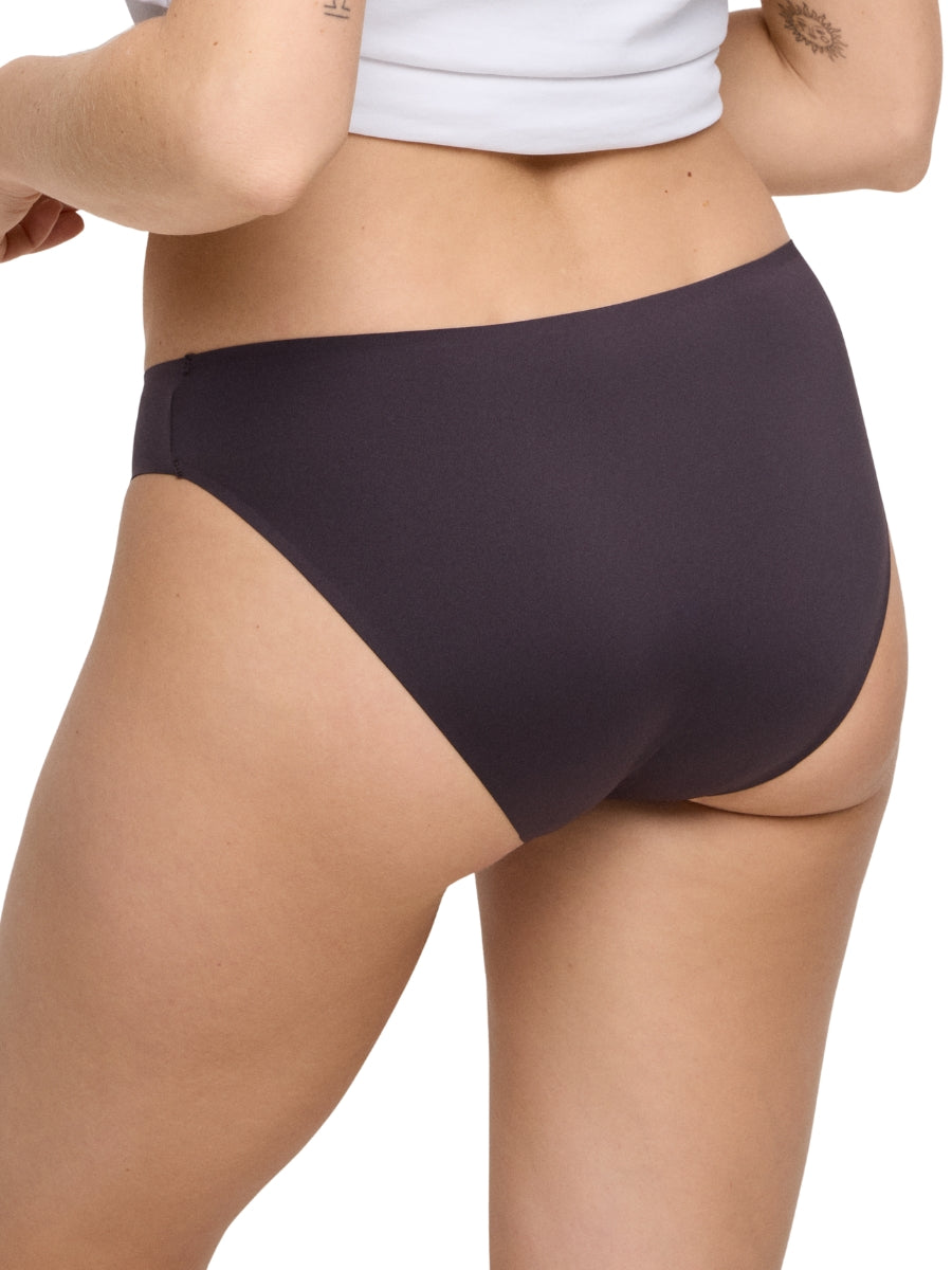 Colour Studio Rio Brief