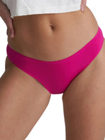 Colour Studio Rio Brief