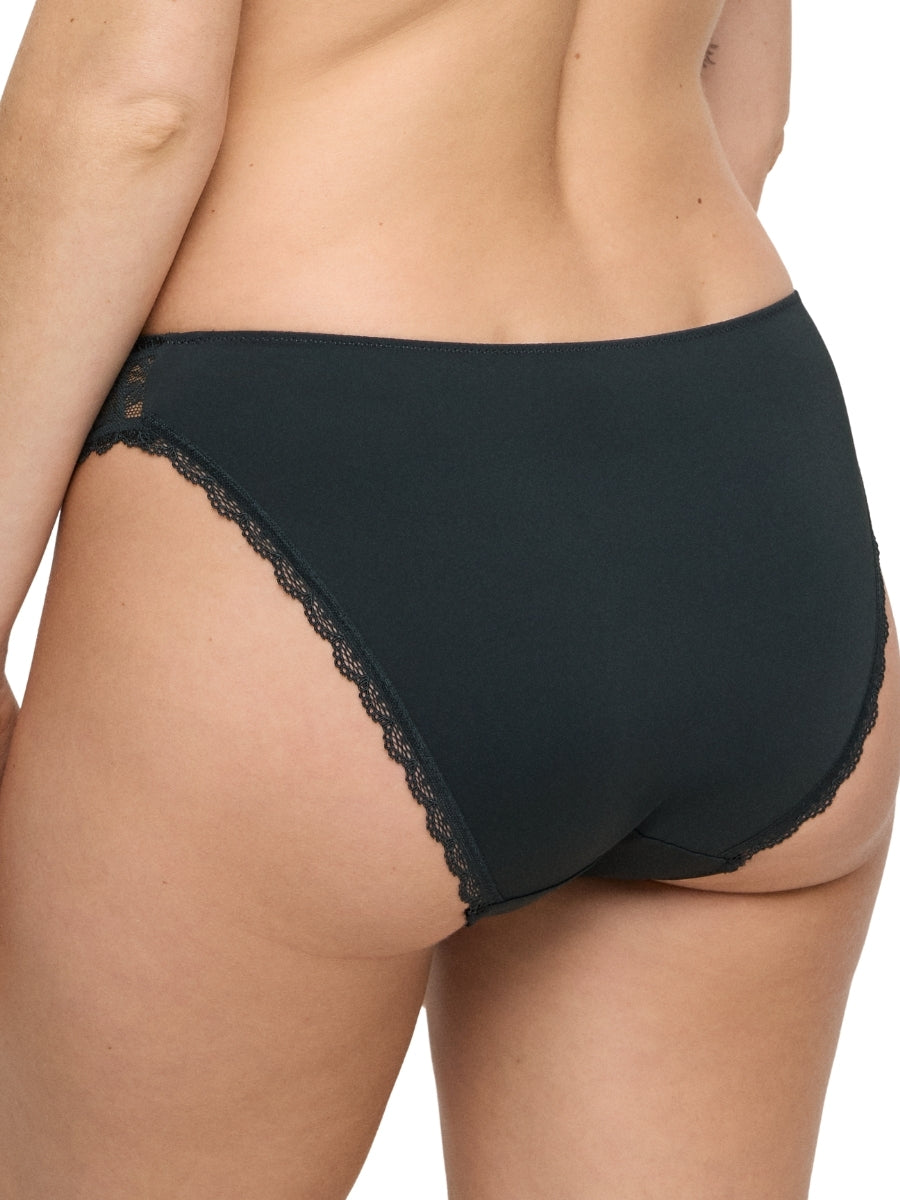 Jadei Rio Brief