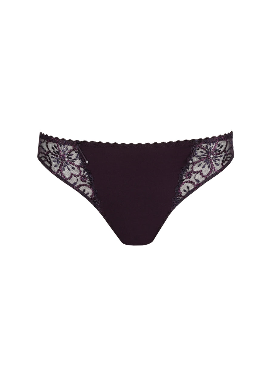Jane Rio Brief