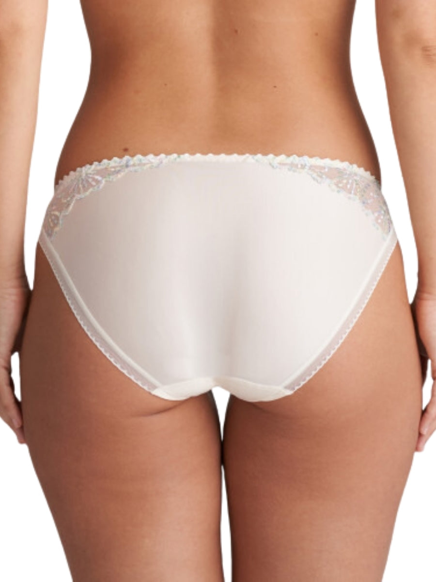 Jane Rio Brief