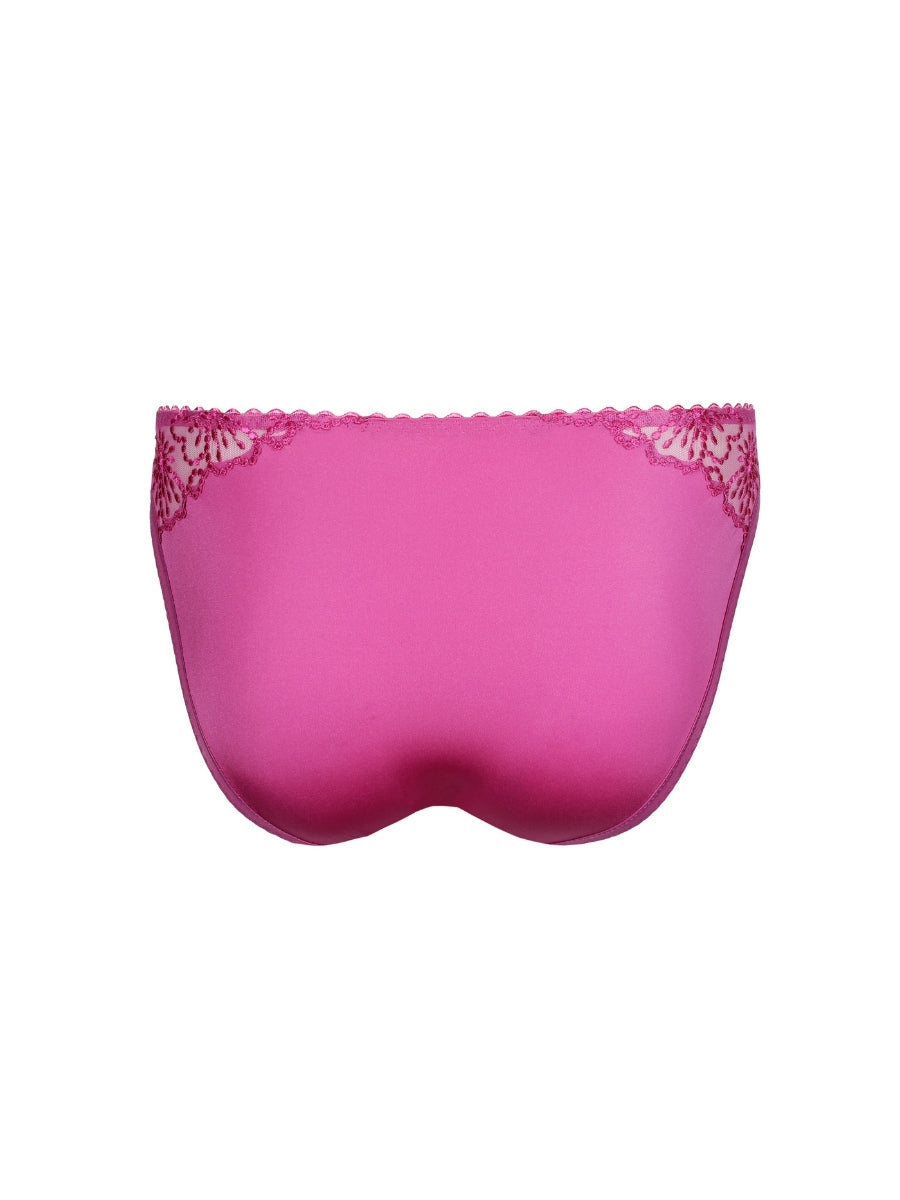 Jane Rio Brief