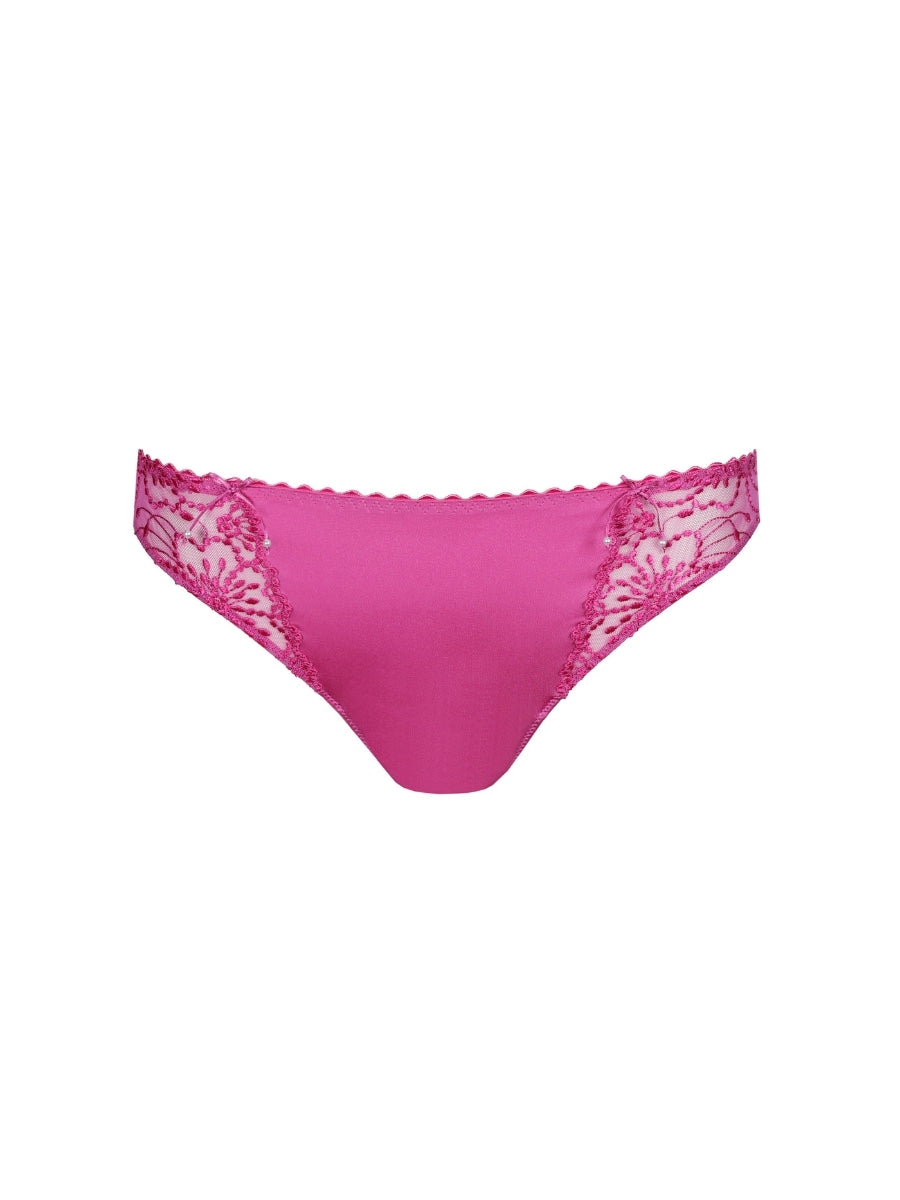 Jane Rio Brief