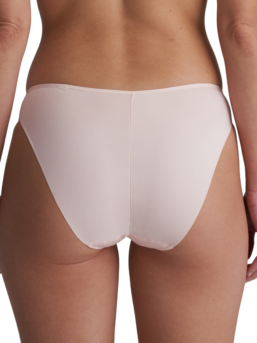 Jereme Rio Brief
