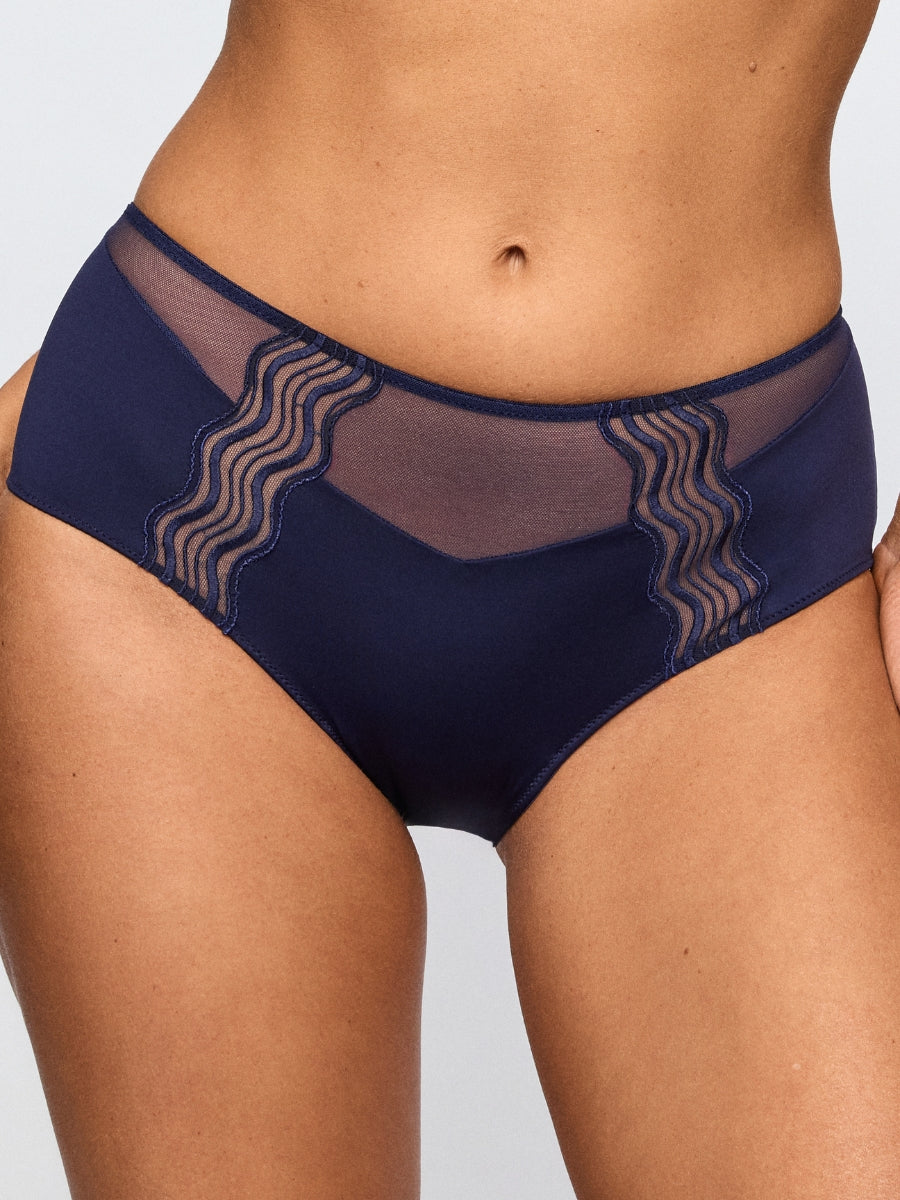 Linaa Full Brief