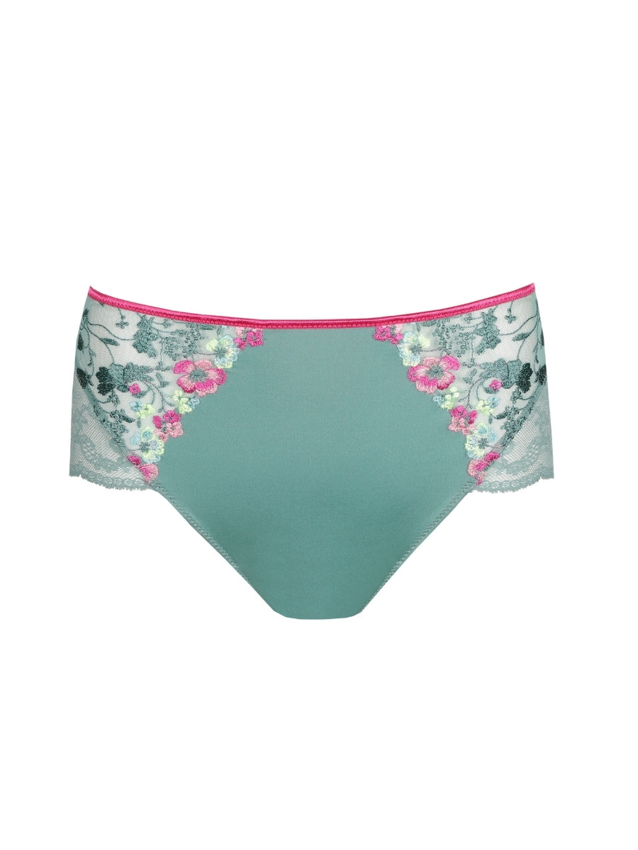 Lizelot Full Brief