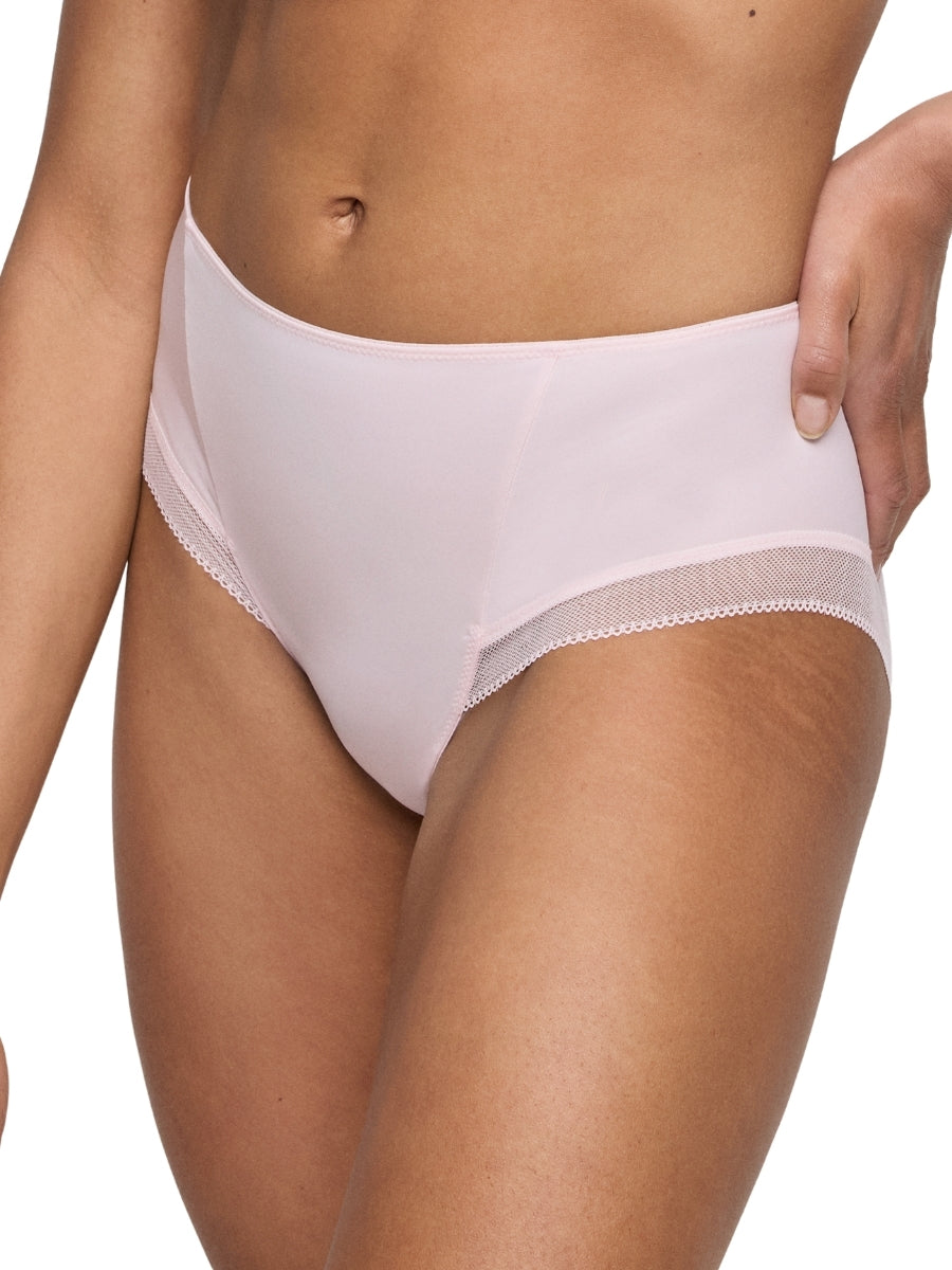 Milao Full Brief