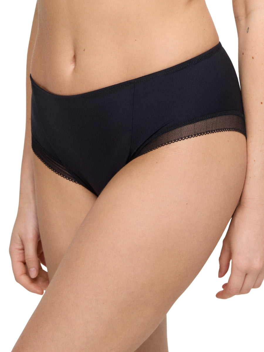 Milao Full Brief
