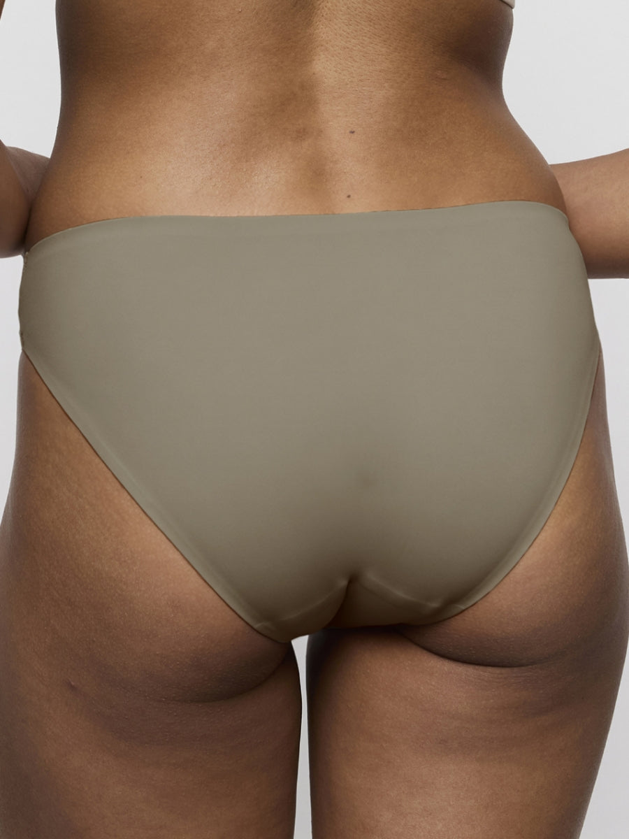 Soft Studio Rio Brief