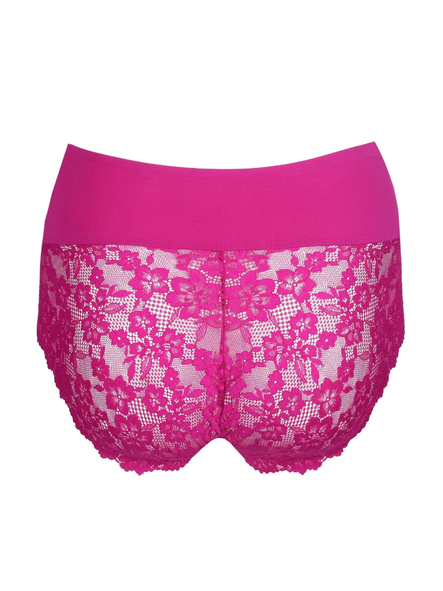 Soft Studio Smoothing Full Brief