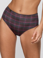 Tom Full Brief