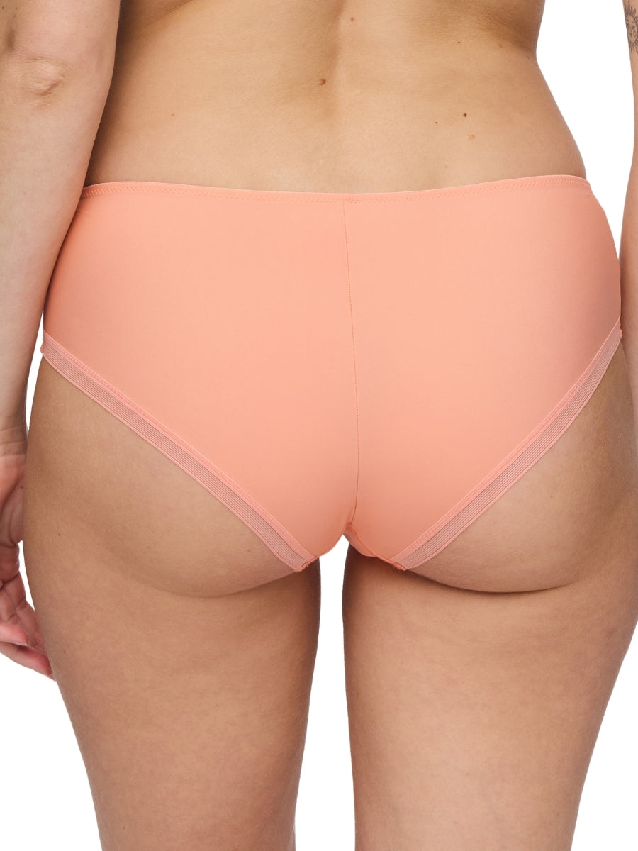 Tom Hotpant