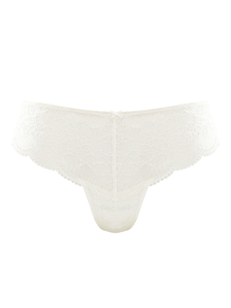 Clara Thong