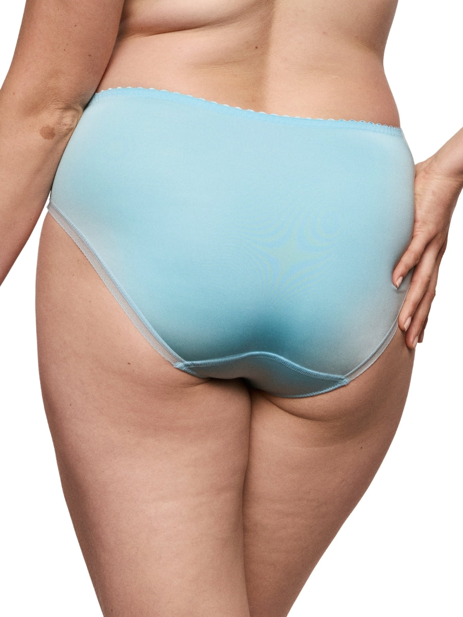 Cala Luna Full Brief