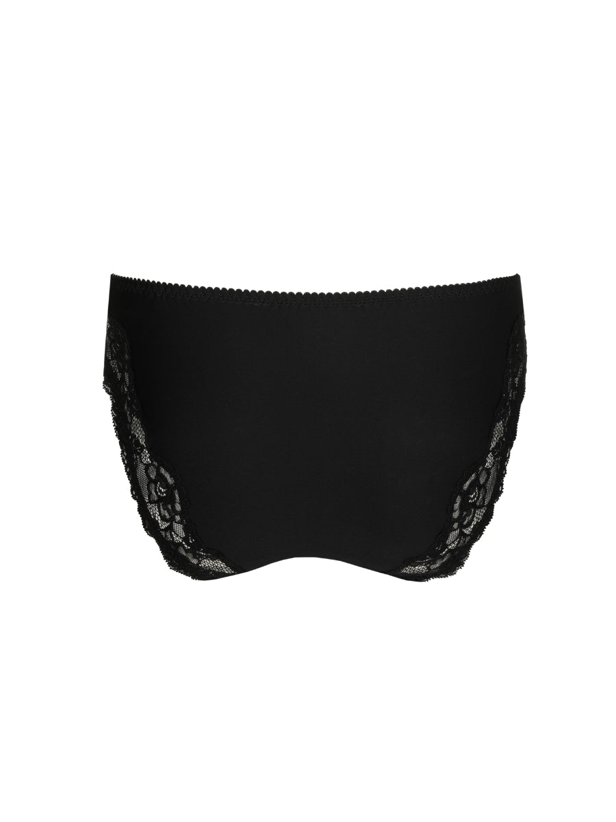 Madison Rio Brief