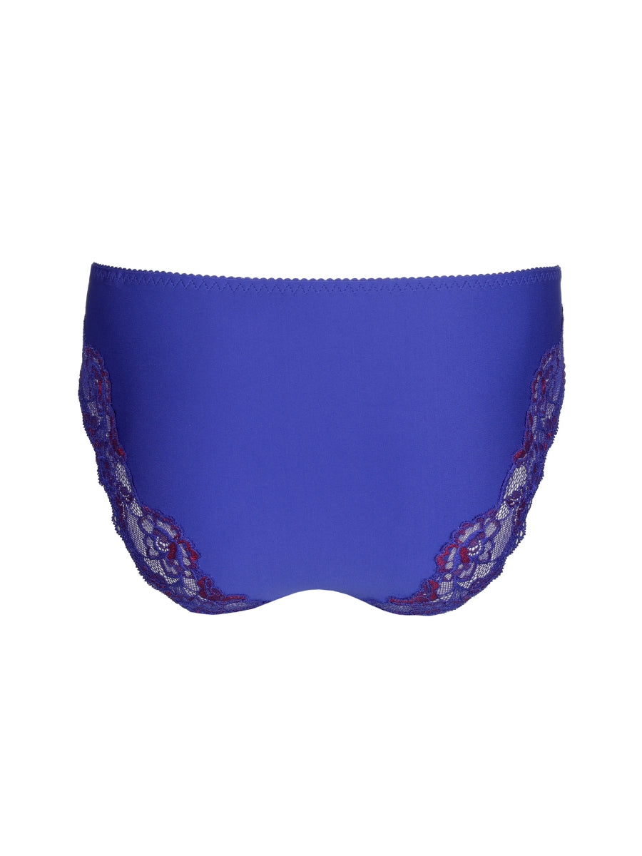 Madison Rio Brief