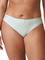 Madison Rio Brief