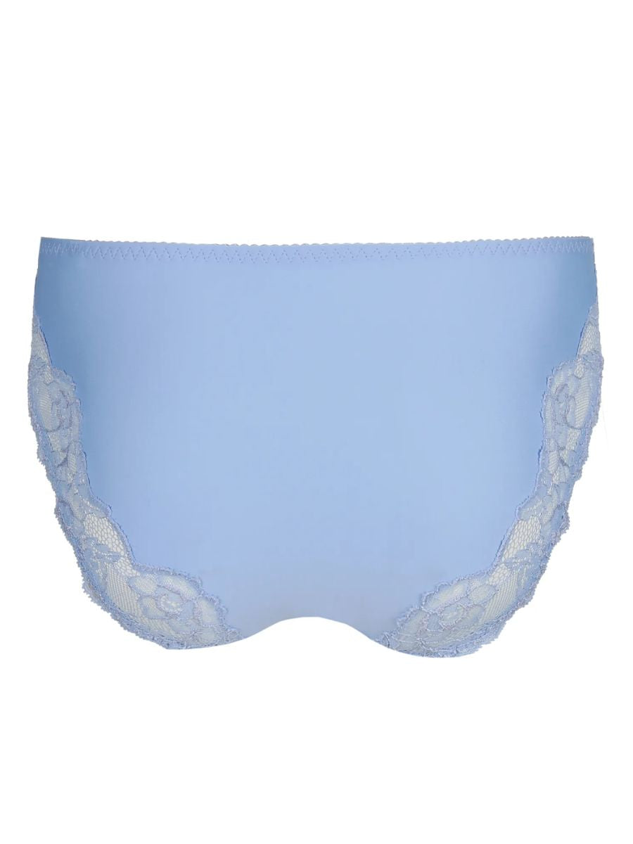 Madison Rio Brief