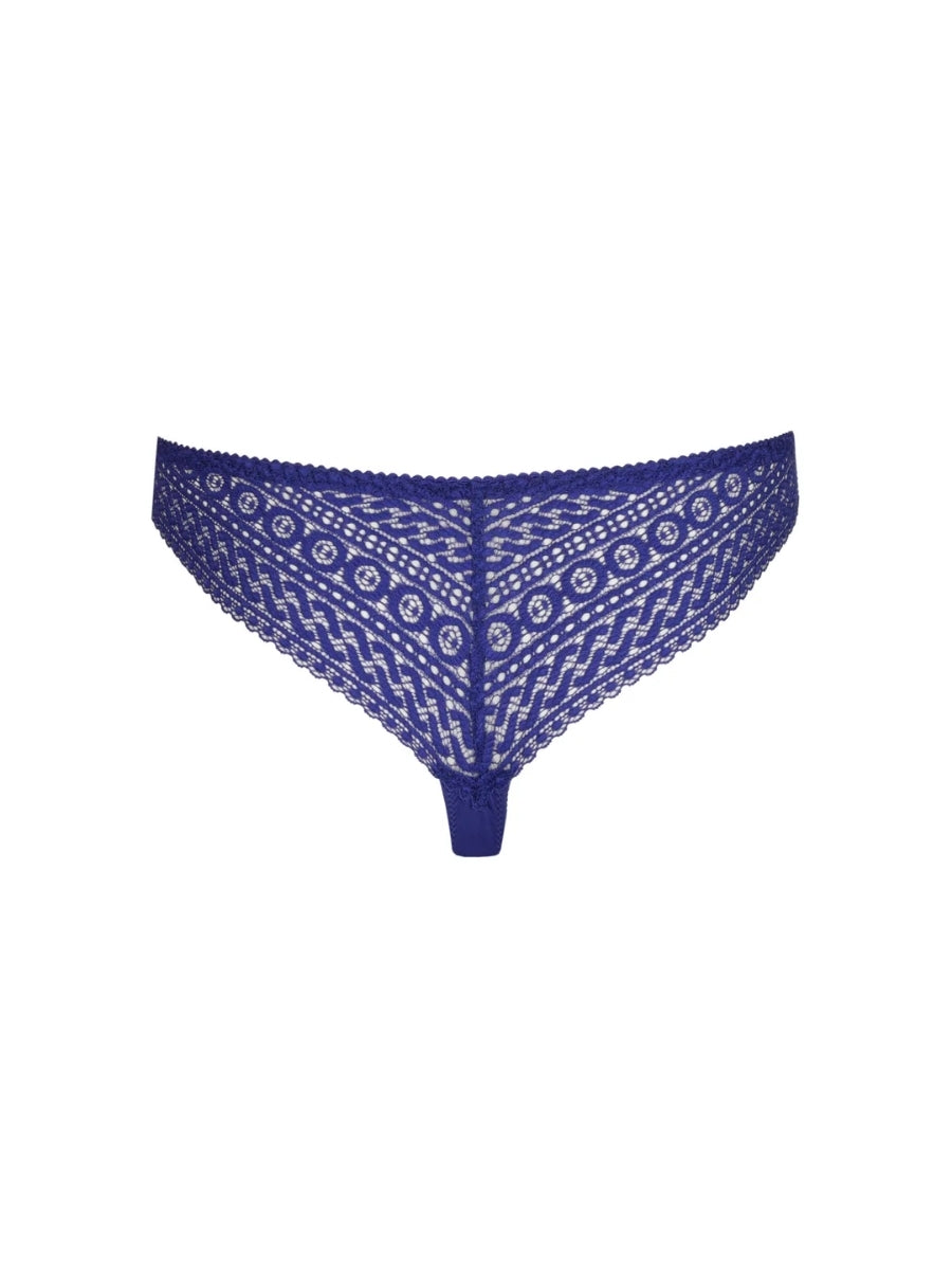 Montara Thong